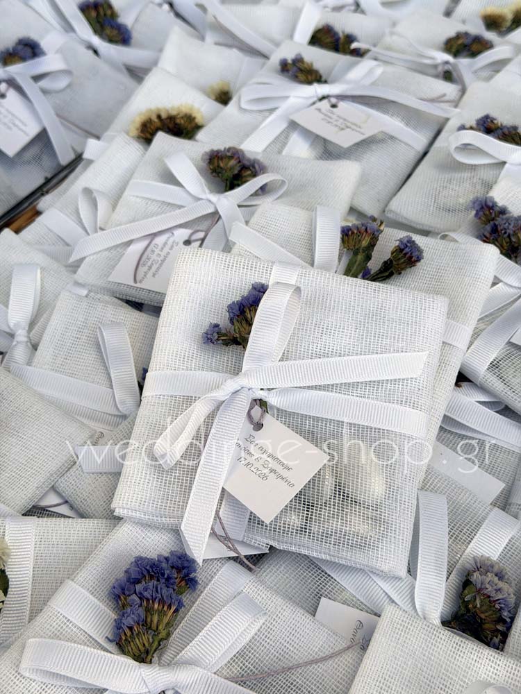 μπομπονιέρα γάζα τετράγωνη με αμάραντο